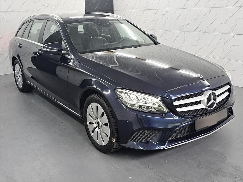 Gebraucht Mercedes C200 184 PS (135 kW) 2020 Metallic