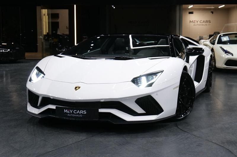Gebraucht Lamborghini Aventador 741 PS (545 kW) 2018 Weiß Cabrio