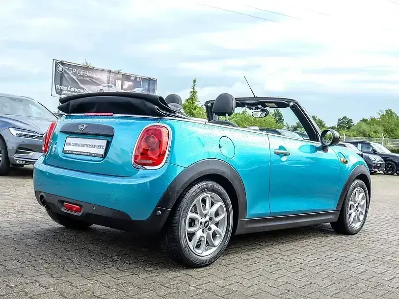 Gebraucht Mini One Cabriolet 102 PS (75 kW) 2019 Blau Cabrio