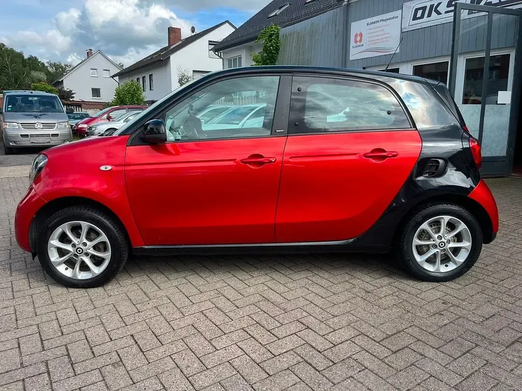 Gebraucht Smart ForFour Basis 71 PS (52 kW) 2015 Schwarz Kleinwagen