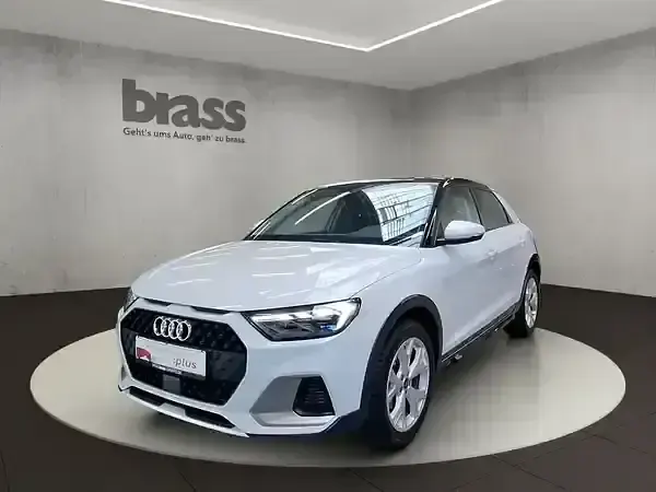 Gebraucht Audi A1 S-Line 150 PS (110 kW) 2025 Gletscherweiß metallic SUV
