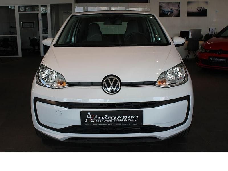 Gebraucht VW up! Basis 65 PS (47 kW) 2021 Weiß Kleinwagen