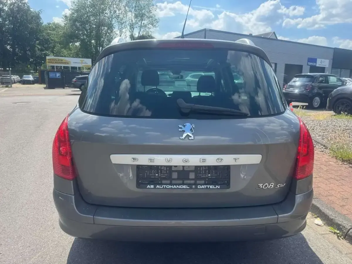 Gebraucht Peugeot 308 140 PS (102 kW) 2009 Grau Kombi