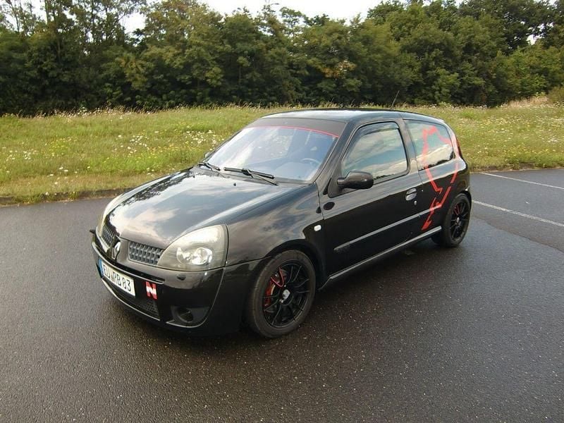Schwarz Gebraucht 2002 Renault Clio II R.S. Kleinwagen | 6.499 € - Bild 1/4