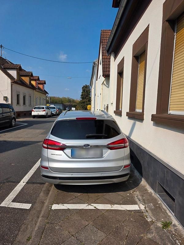 Gebraucht Ford Mondeo Titanium 188 PS (138 kW) 2019 Silber Kombi