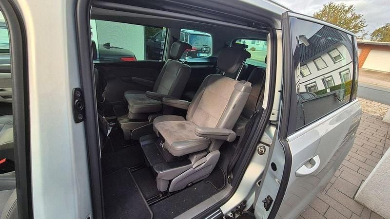 Gebraucht VW Sharan Highline 177 PS (130 kW) 2013 Schwarz Van / Kleinbus