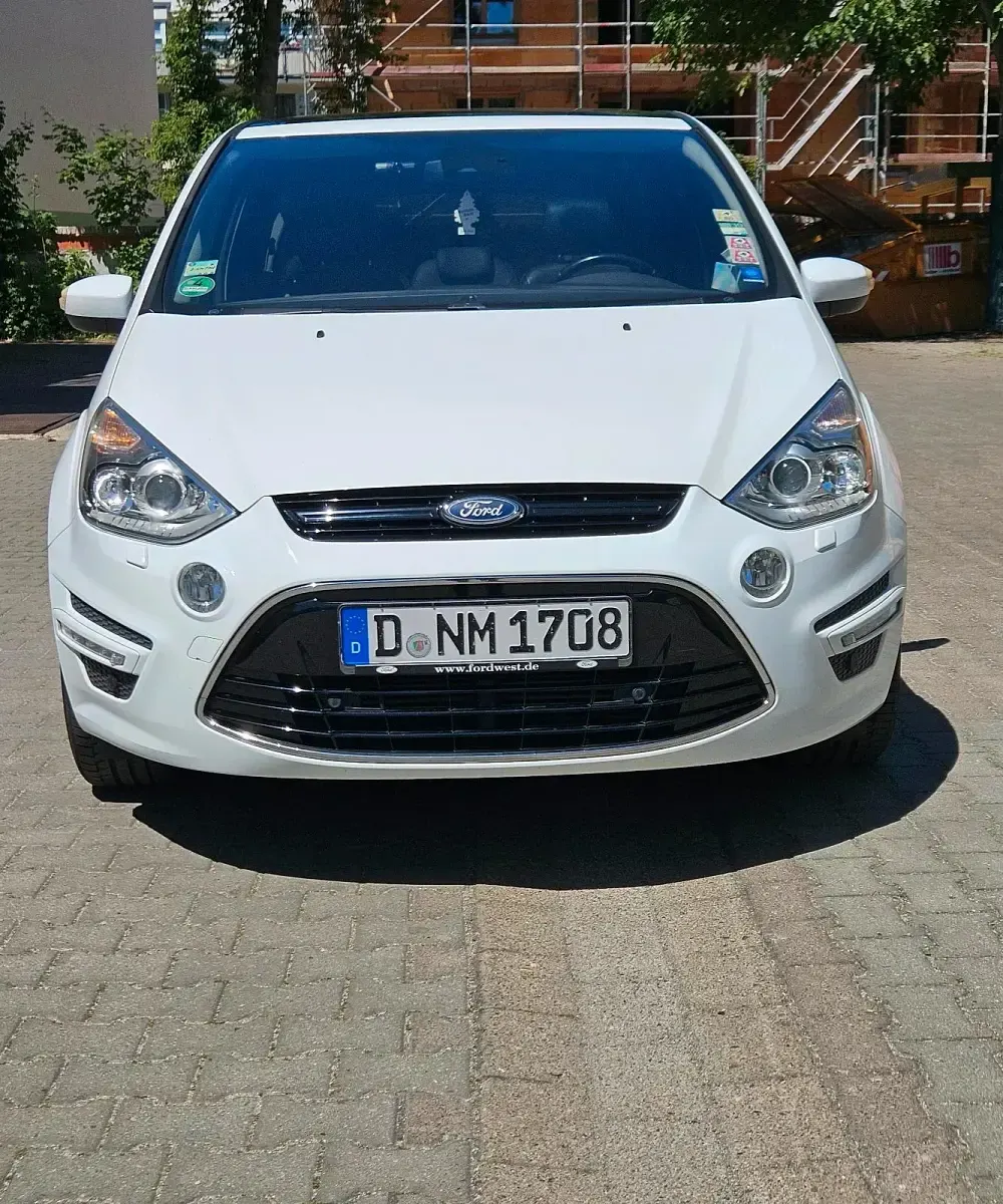 Gebraucht Ford S-MAX S 203 PS (149 kW) 2012 Weiß Van / Kleinbus