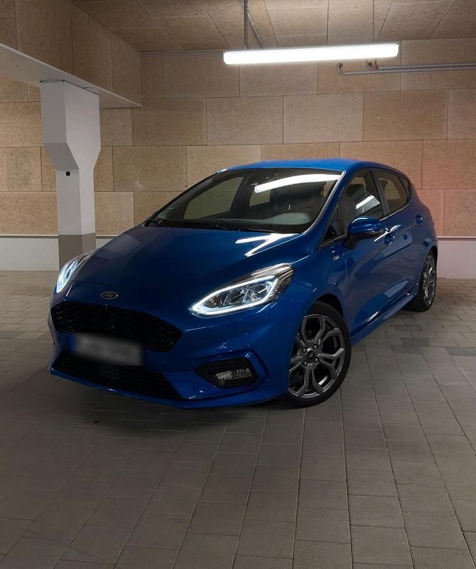 Blau Gebraucht 2020 Ford Fiesta ST-Line Kleinwagen | 15.790 € (Fairer Preis) - Bild 1/4
