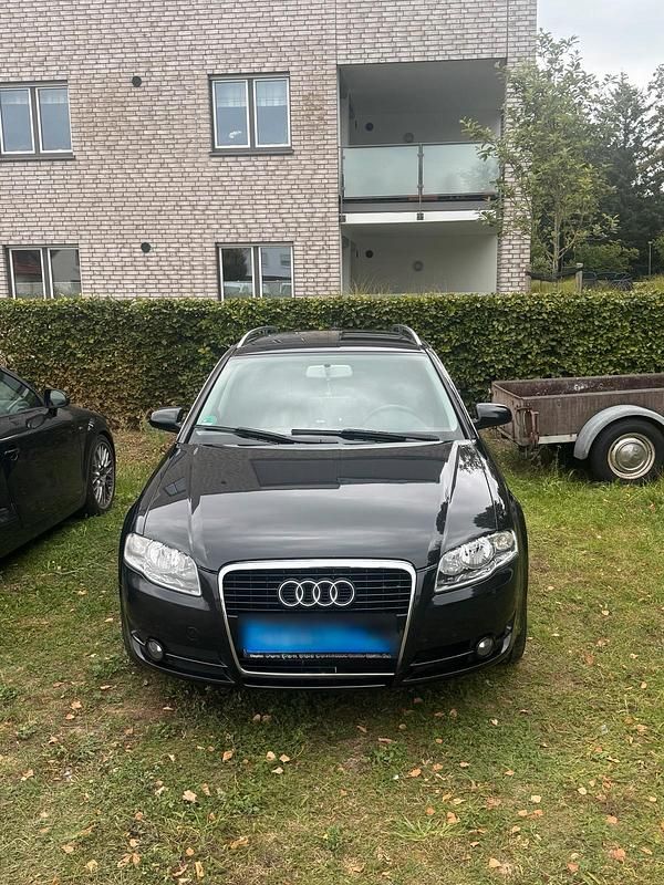 Schwarz Gebraucht 2008 Audi A4 Kombi | 4.500 € (Guter Preis) - Bild 1/4