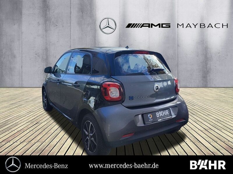 Gebraucht Smart ForFour Electric Drive 60 kW (82 PS) 2021 Karosserie in graphite grey () (metallic) Limousine