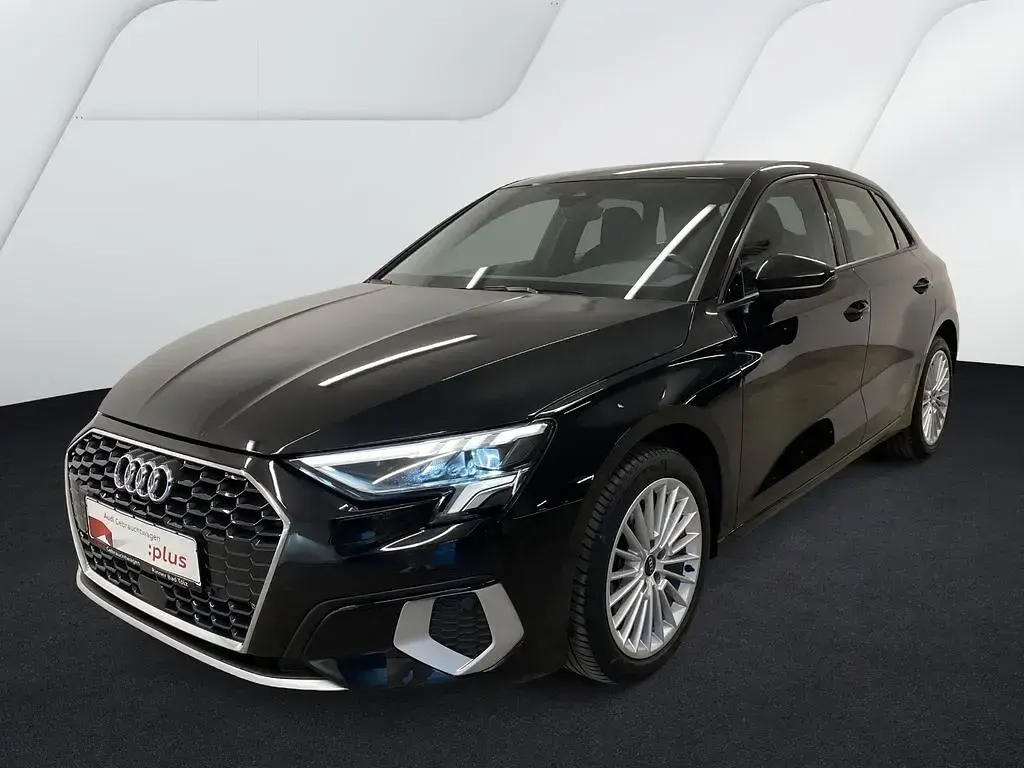 Gebraucht Audi A3 Advanced 150 PS (110 kW) 2023 Mythosschwarz metallic Limousine