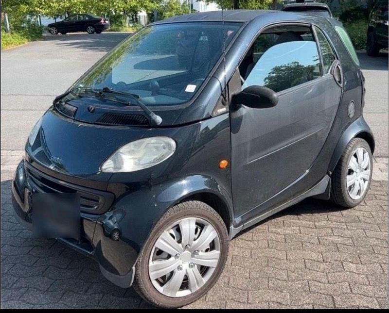 Schwarz Gebraucht 2001 Smart ForTwo Coupé Kleinwagen | 2.100 € (Fairer Preis) - Bild 1/4