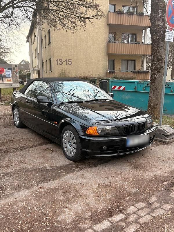 Gebraucht BMW 318 143 PS (105 kW) 2002 Schwarz Cabrio