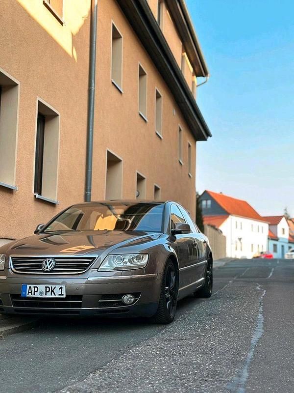Second-hand VW Phaeton 246 CP (180 kW) 2004 Bej Berlinǎ