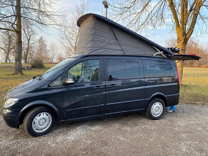 Schwarz Gebraucht 2007 Mercedes Viano Van / Kleinbus | 14.995 € - Bild 1/4