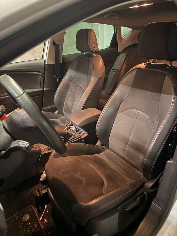 Gebraucht Seat Leon FR 179 PS (131 kW) 2013 Weiß Limousine