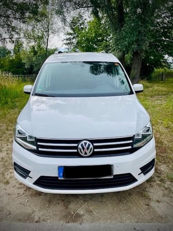 Weiß Gebraucht 2019 VW Caddy Comfortline Van / Kleinbus | 22.000 € (Teuer) - Bild 1/4
