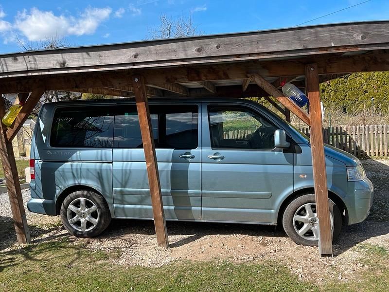 Second-hand VW T5 131 CP (96 kW) 2008 Argintiu Van