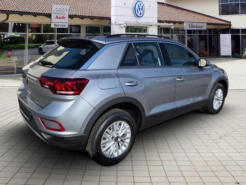 Gebraucht VW T-Roc Life 116 PS (85 kW) 2025 Silber SUV