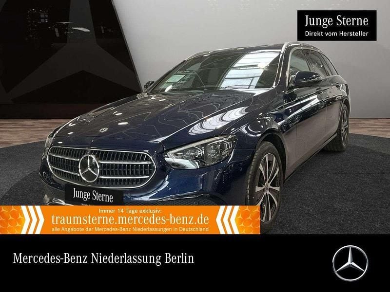 Blau Gebraucht 2020 Mercedes E300 Avantgarde Limousine | 31.990 € (Fairer Preis) - Bild 1/3