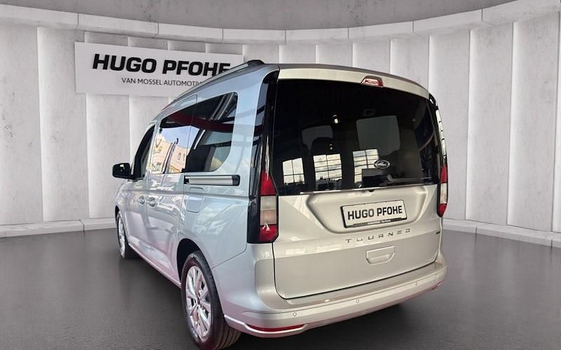 Gebraucht Ford Tourneo Titanium 150 PS (110 kW) 2025 Silber Van / Kleinbus
