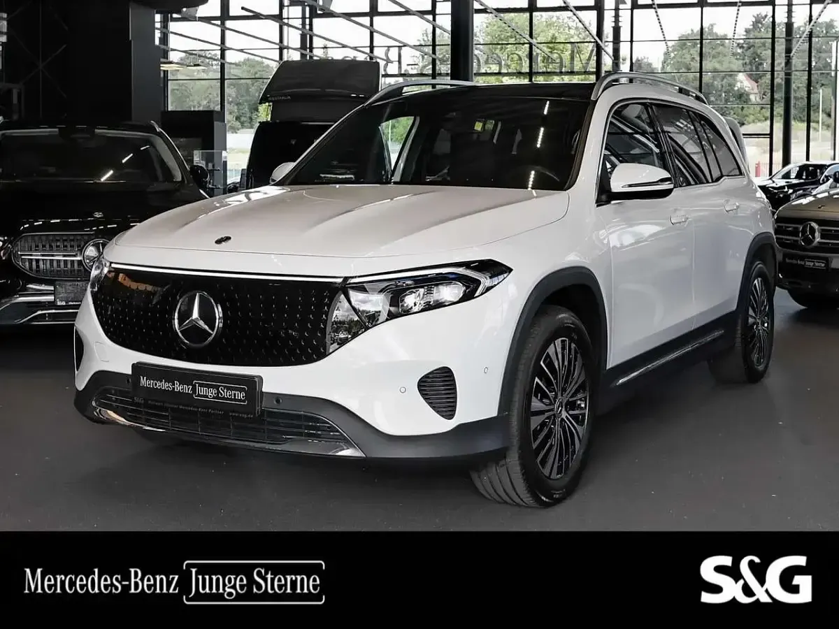 Gebraucht Mercedes EQB300 Progressive 167 kW (228 PS) 2025 SUV