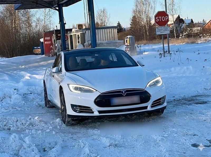Gebraucht Tesla Model S 508 kW (691 PS) 2015 Weiß Kleinwagen