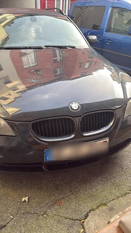 Gebraucht BMW 525 163 PS (119 kW) 2007 Schwarz Kombi