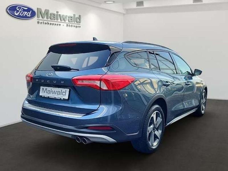 Gebraucht Ford Focus Active 125 PS (91 kW) 2019 Chromablau metallic Kombi