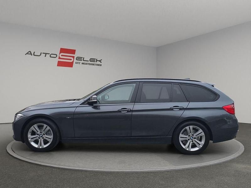 Gebraucht BMW 318 Sport Line 143 PS (105 kW) 2014 Grau Kombi