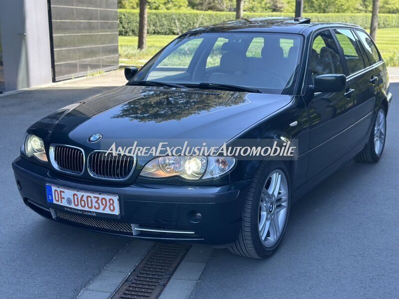 Grün Gebraucht 2002 BMW 330 Sport Line Kombi | 9.999 € (Teuer) - Bild 1/4