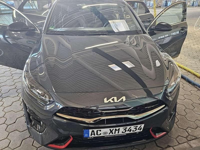 Gebraucht Kia ProCeed GT 204 PS (150 kW) 2023 Grau Kombi