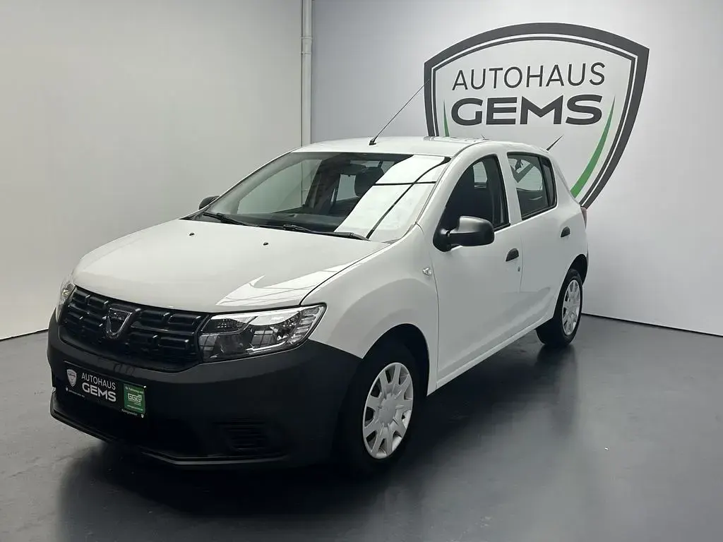Gebraucht Dacia Sandero Acces 73 PS (53 kW) 2018 Weiß Limousine