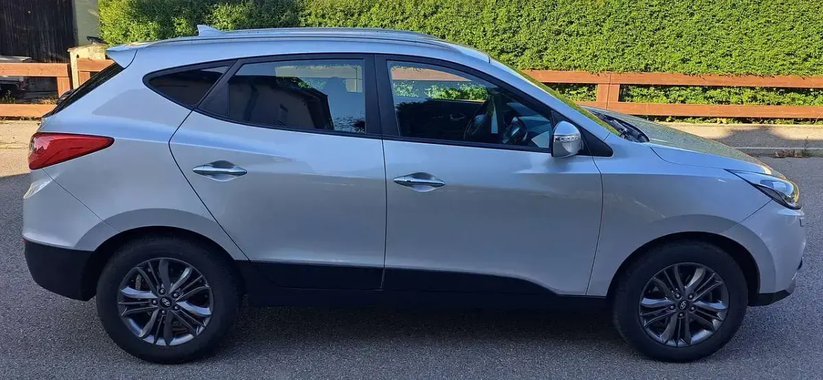 Gebraucht Hyundai ix35 Style 184 PS (135 kW) 2015 Silber SUV