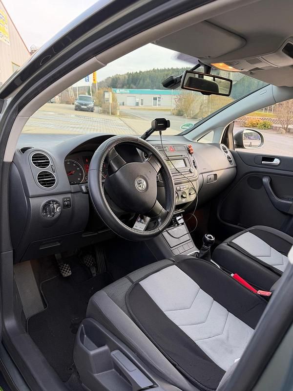 Gebraucht VW Golf Plus Cross 116 PS (85 kW) 2006 Grau Van / Kleinbus