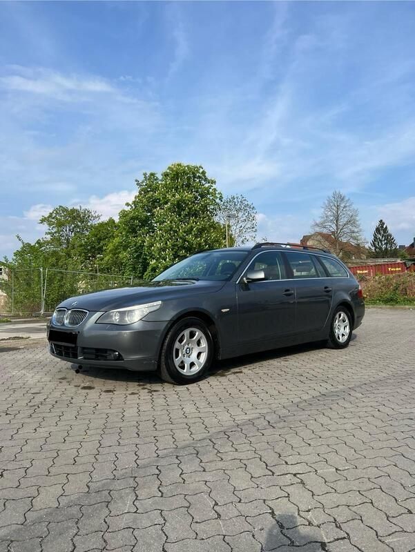 Grau Gebraucht 2007 BMW 520 Kombi | 3.499 € (Fairer Preis) - Bild 1/4