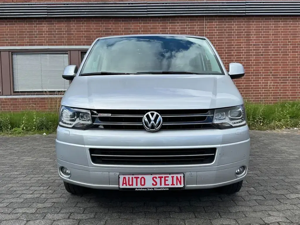 Gebraucht VW Multivan Highline 179 PS (131 kW) 2014 Silber Van / Kleinbus