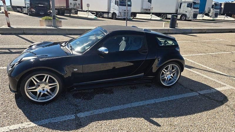 Gebraucht Smart Roadster Brabus 101 PS (74 kW) 2004 Schwarz Cabrio