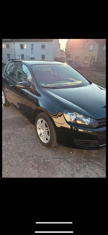 Schwarz Gebraucht 2010 VW Golf VI Kleinwagen | 3.350 € (Superpreis) - Bild 1/4