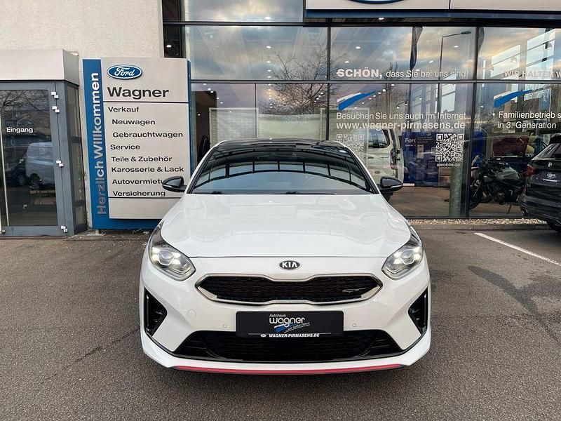 Gebraucht Kia ProCeed 204 PS (150 kW) 2019 Weiß Kleinwagen