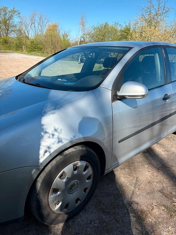 Gebraucht VW Golf IV 75 PS (55 kW) 2004 Silber Limousine