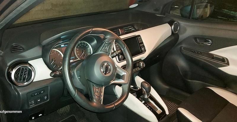 Grau Gebraucht 2023 Nissan Micra Kleinwagen | 16.900 € (Fairer Preis) - Bild 1/4