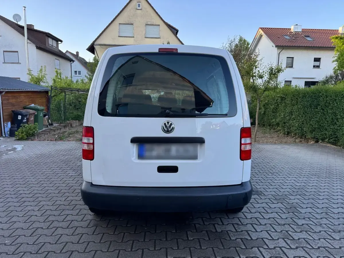 Gebraucht VW Caddy 102 PS (75 kW) 2013 Weiß Van / Kleinbus