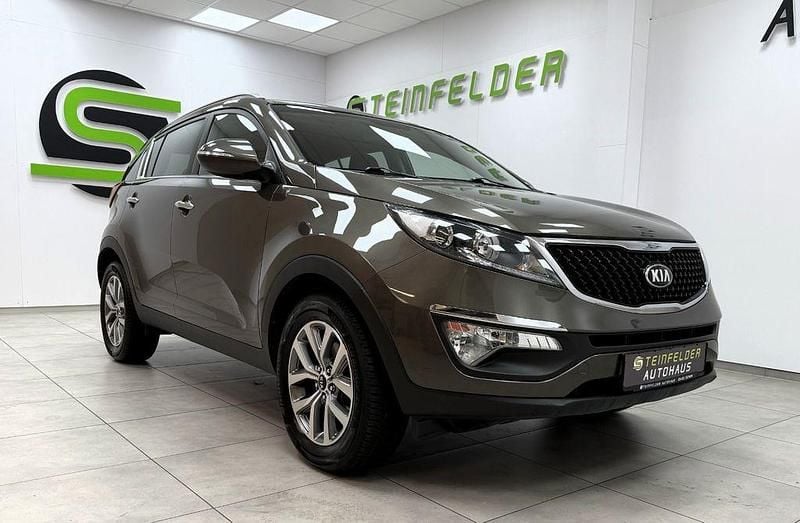 Braun Gebraucht 2014 Kia Sportage Attract SUV | 10.490 € (Fairer Preis) - Bild 1/4