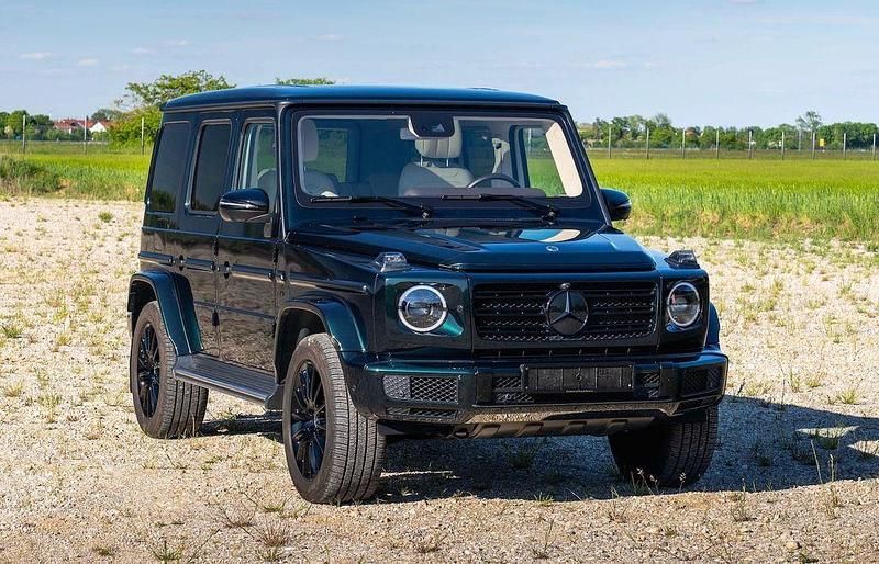 Grün Gebraucht 2023 Mercedes G500 AMG SUV | 139.900 € (Superpreis) - Bild 1/4