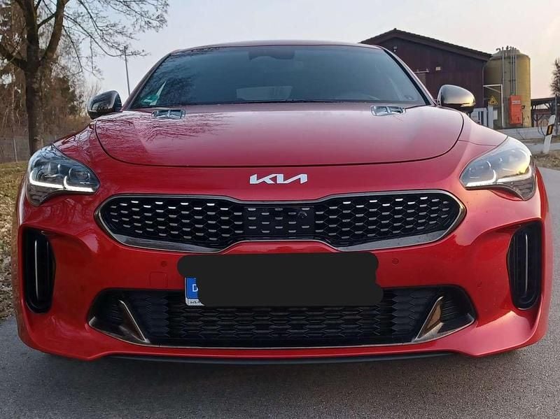 Gebraucht Kia Stinger 366 PS (269 kW) 2023 Rot Kleinwagen