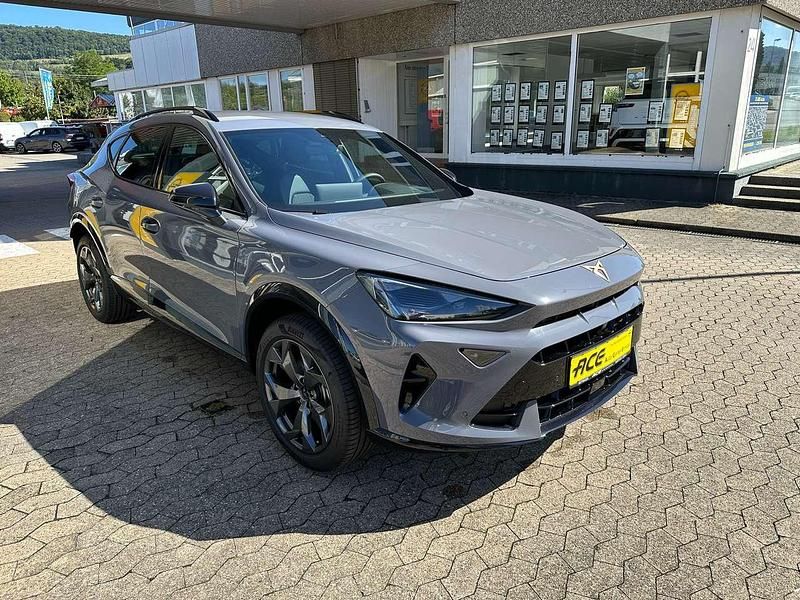 Neu Cupra Formentor 150 PS (110 kW) 2025 Akte blau SUV