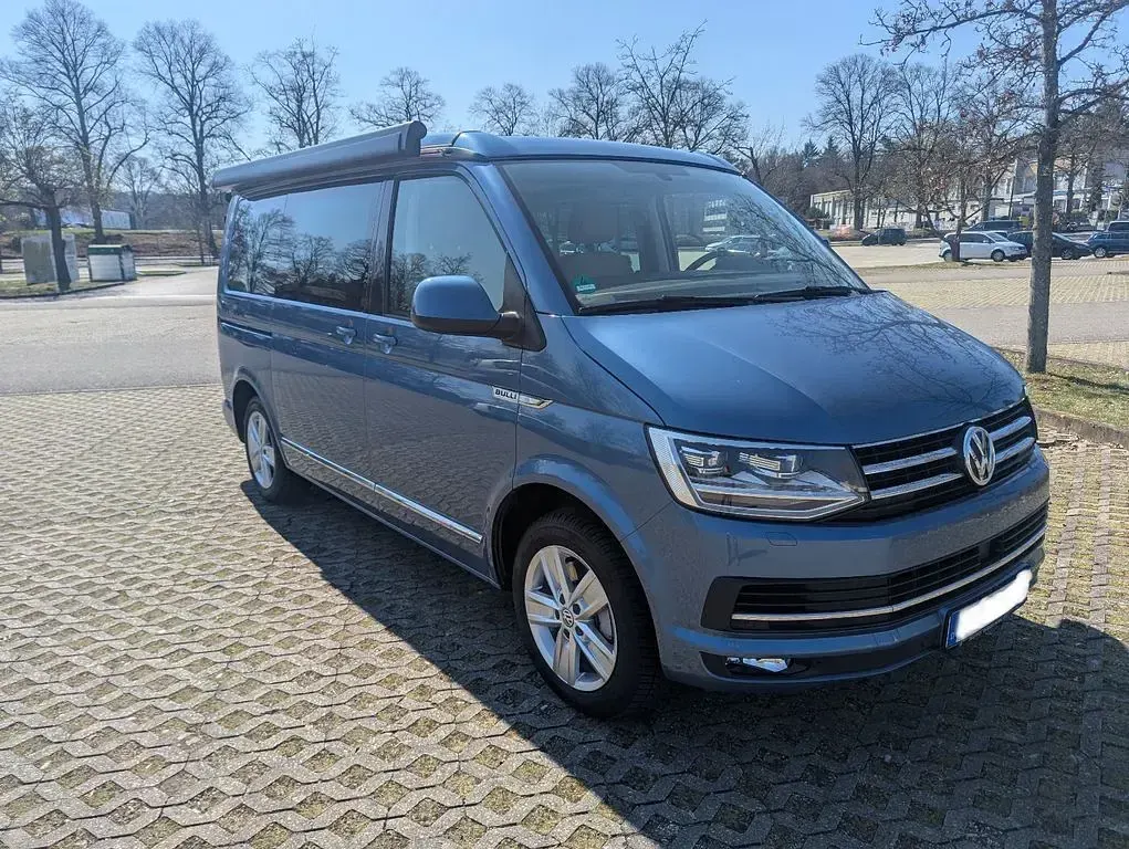 Gebraucht VW California California 204 PS (150 kW) 2018 Blau Van