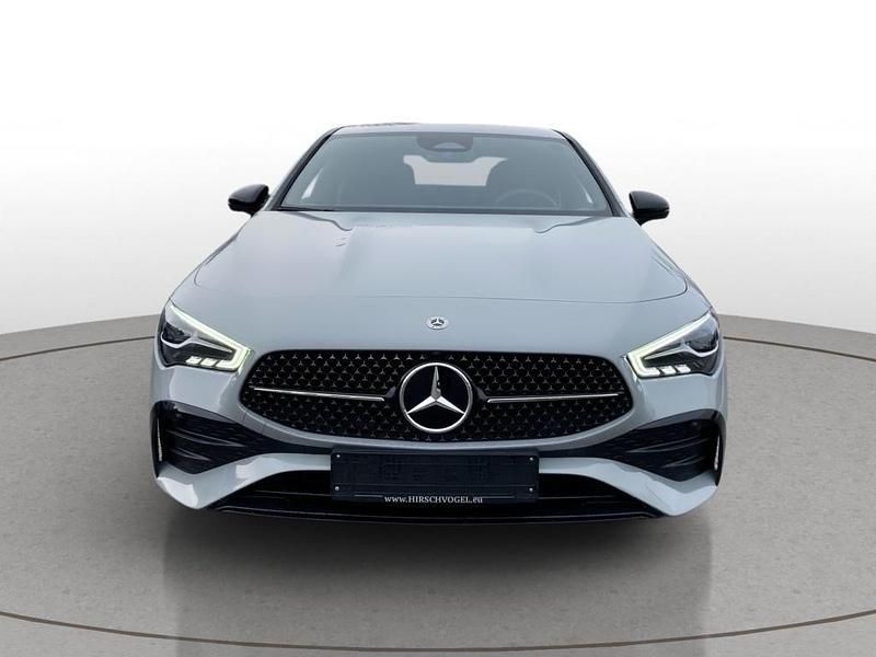 Gebraucht Mercedes CLA220 AMG line 190 PS (139 kW) 2025 Grau Limousine