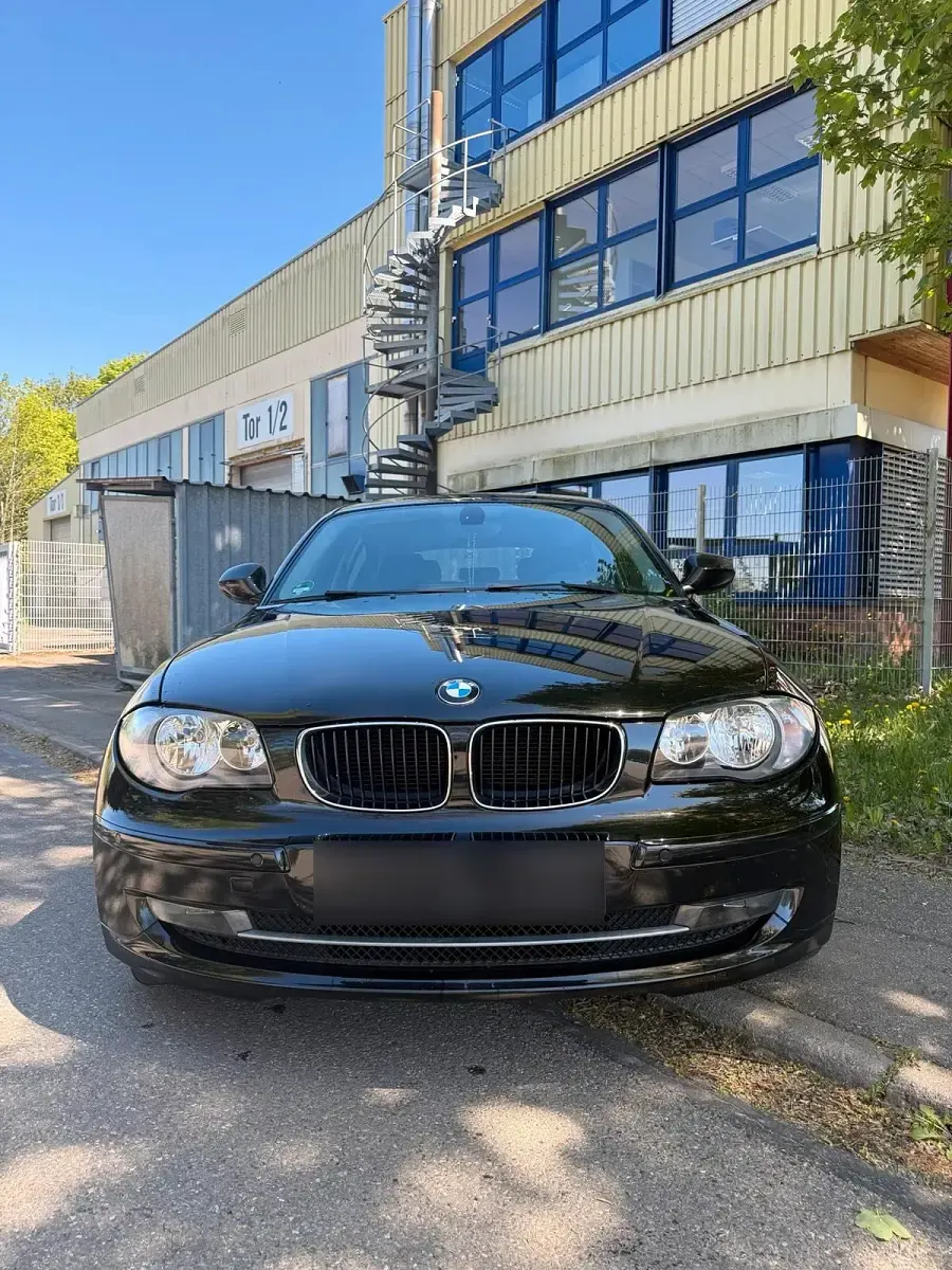 Używany BMW 116 116 KM (85 kW) 2011 Czarny Hatchback